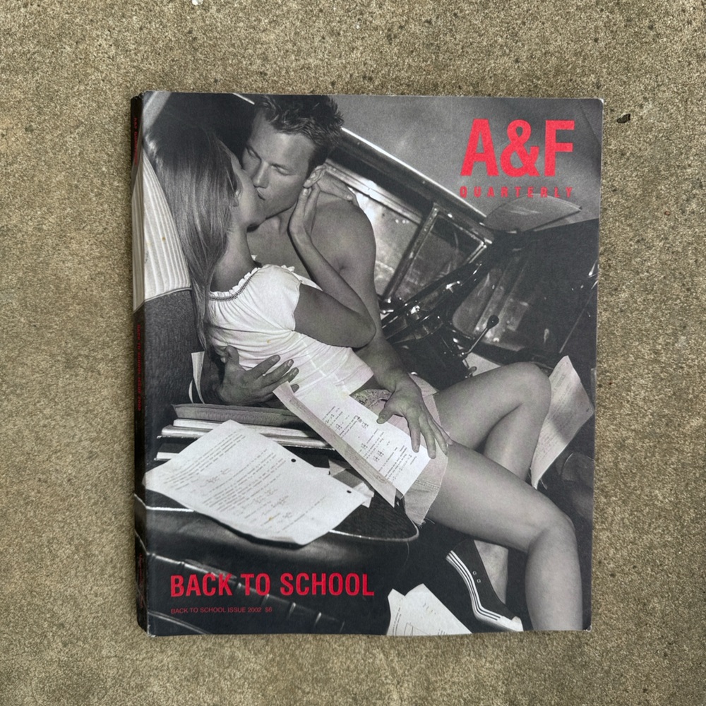 Abercrombie & Fitch Vintage Y2K Summer 2002 Quarterly Catalog Magazine